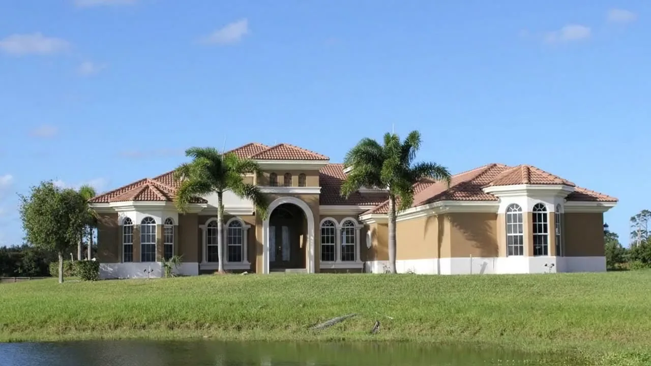 Lakefront home repainted by Greco
